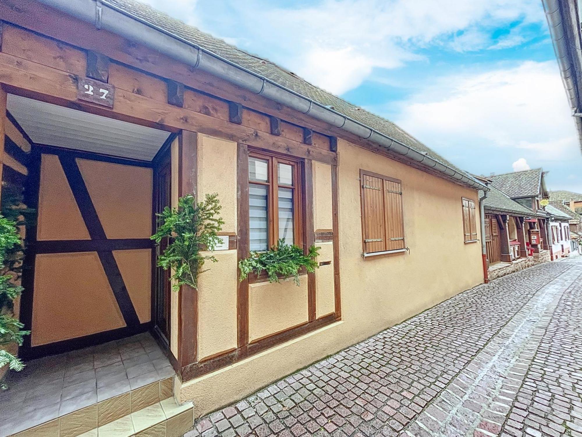Gîte   Aux Deux Tours  Riquewihr Extérieur photo